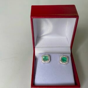 Aretes de   Esmeralda natural colombiana talla cuadrada de las minas de coscues boyaca